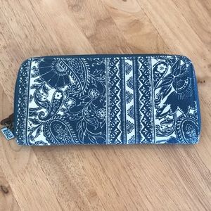 Billabong wallet